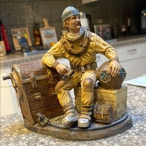 Mike Roche “The Diver” figurine, Our American Heritage Collection, 1987, preown